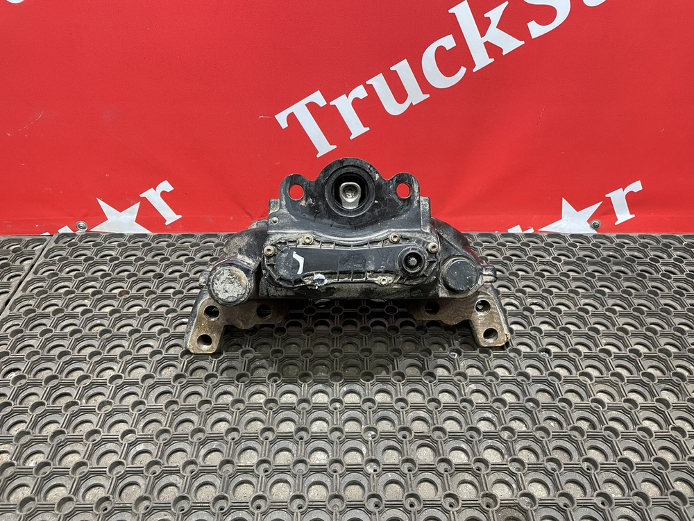 Суппорт задний левый 2023г