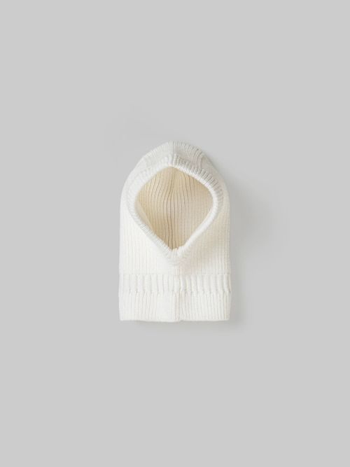 Шлем вязаный из вискозы 