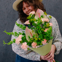 3. Необычный букет с антуриумом