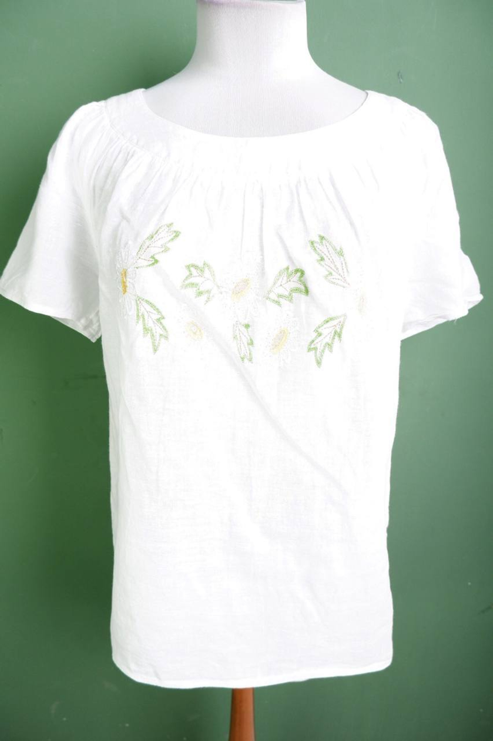 Блузка льняная практичная, визуально на 48/50 размер