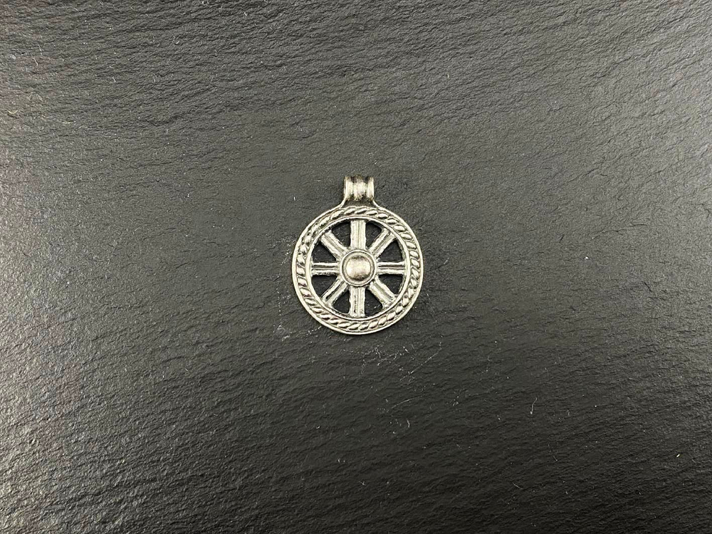 Подвеска. Колесо Перуна