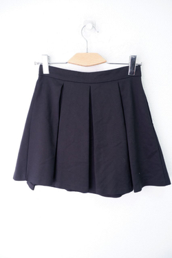 Юбка Stradivarius в складку 44 размер