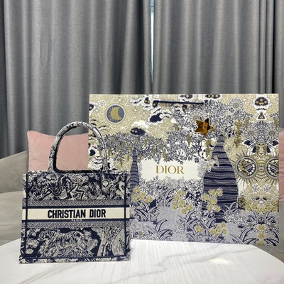 Christian Dior Book Tote 26 cm