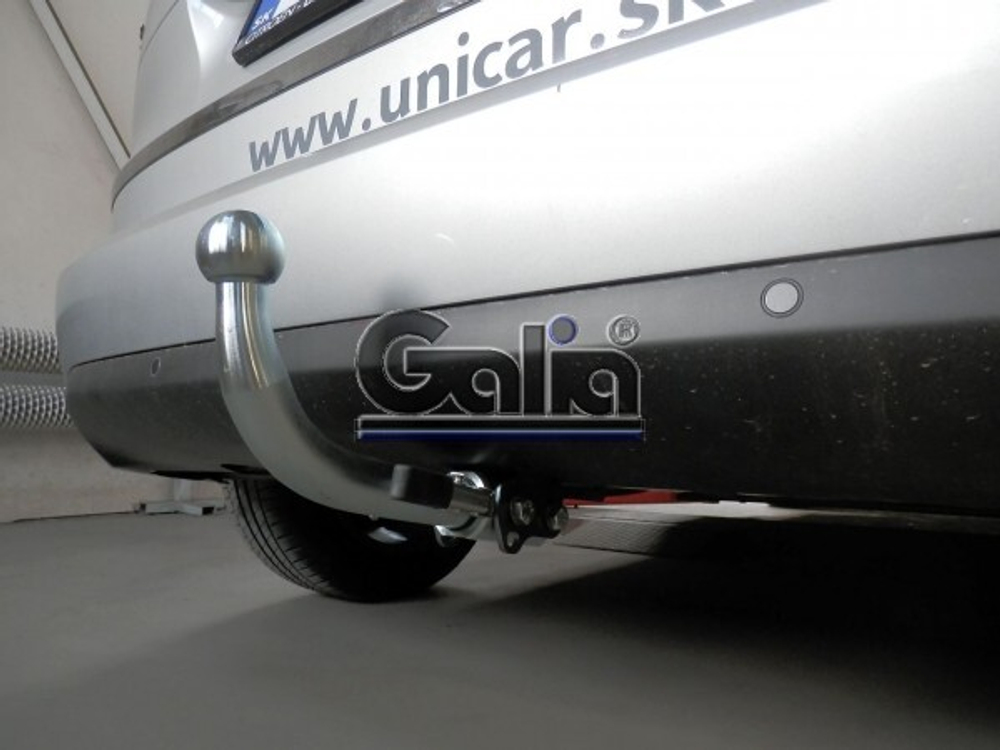 Фаркоп оцинкованный Galia C068C для Citroen C4 Picasso, C4 Grand Picasso 2013-, Peugeot 308 хетчбек, универсал 2013-(паспорт и сертификат в комплекте)(без электрики)