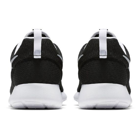 NIKE Roshe One Беговые кроссовки Низкий Верх Мужские