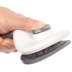 Пуходёрка самоочищающаяся для собак и кошек «ЛАПУСИКИ», цвет серый, 20*11см (блистер)