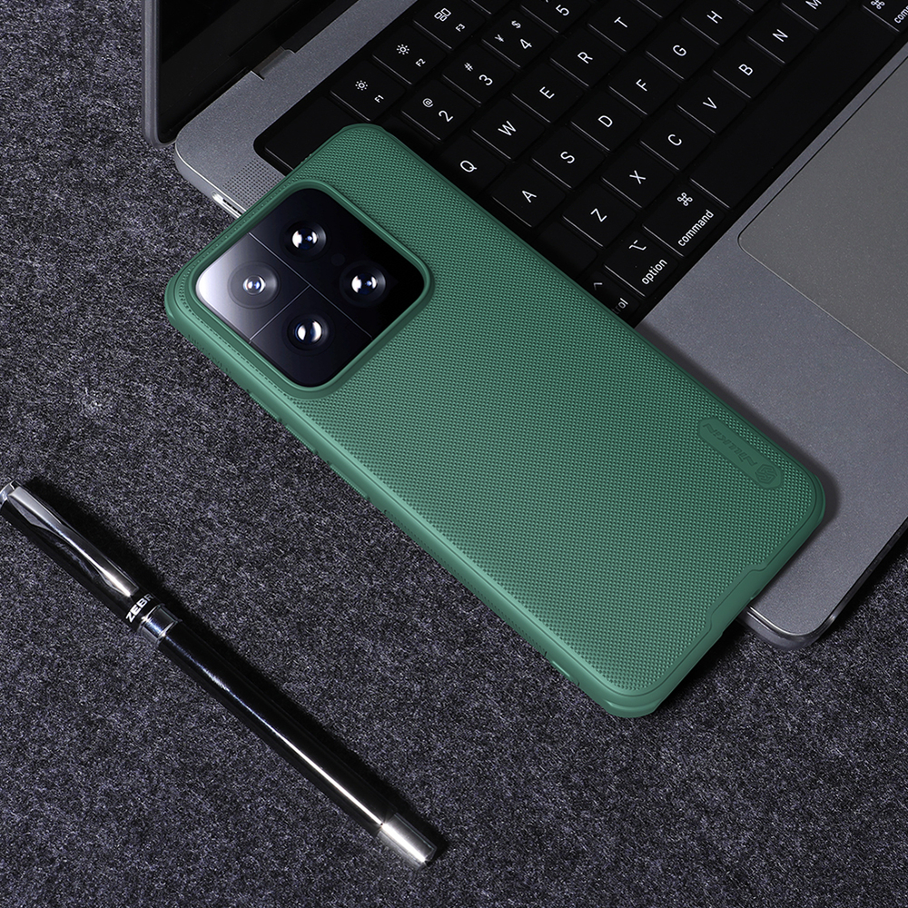 Чехол усиленный зеленого цвета (Deep Green) от Nillkin c поддержкой беспроводной зарядки для Xiaomi 14, серия Super Frosted Shield Pro Magnetic