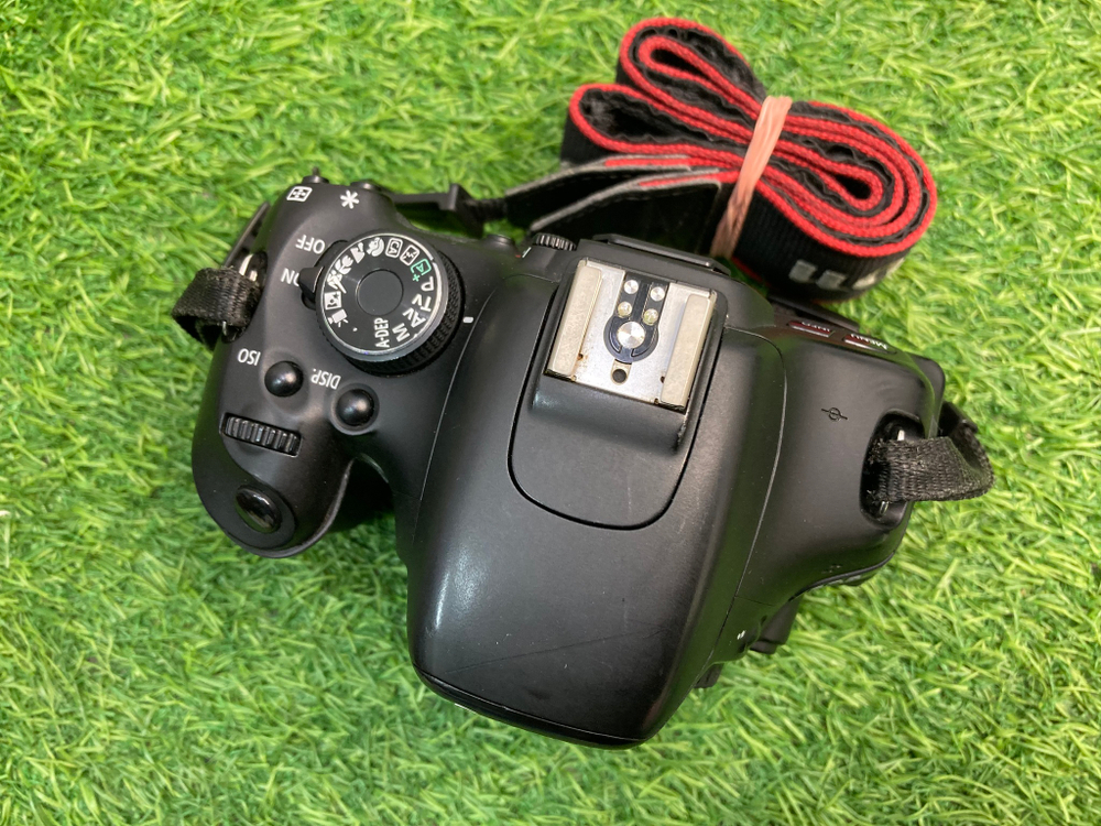 Canon EOS 600D 18.000 кадров