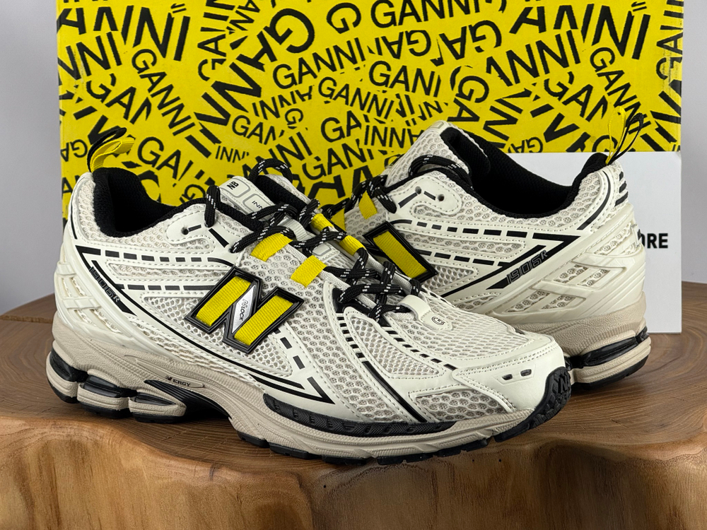 New Balance 1906R Egret GANNI