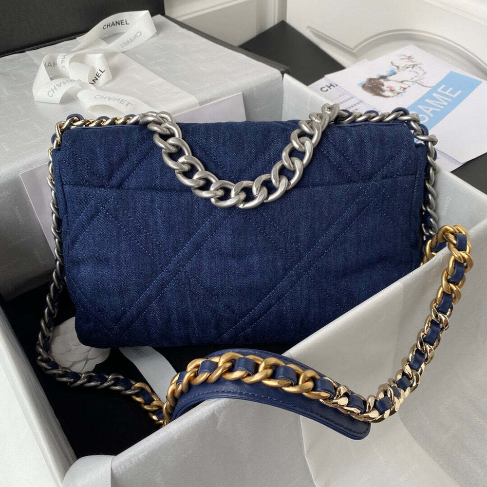 Chanel 19 30 cm