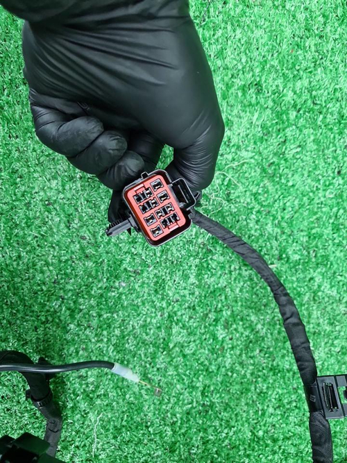 Проводка моторного отсека Geely Coolray (19-нв)