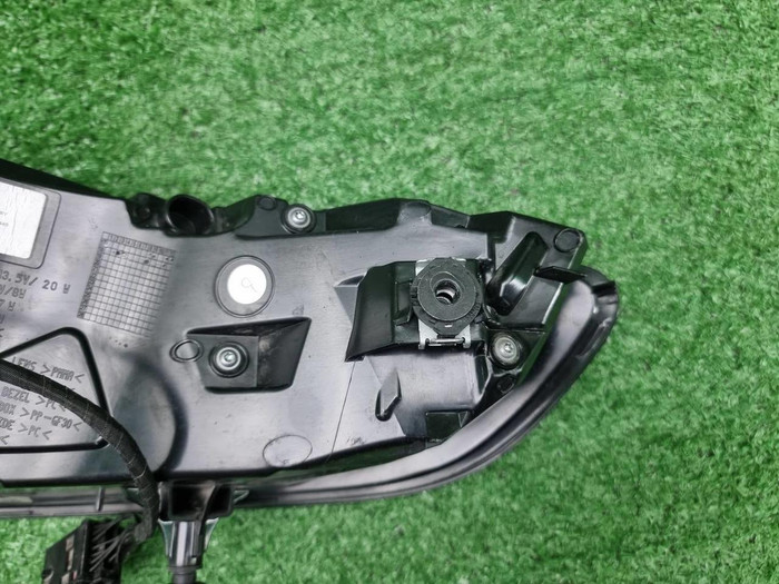 Фонарь левый внешний Porsche Macan 95b (2018-н.в.)