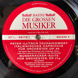 Винтажная виниловая пластинка LP П. И. Чайковский, Щелкунчик Фрагменты, P. I. Tschaikowsky In 5 Folgen, Band IV, Nussknacker Suite Fur Orchester, Op. 71a (Германия 1966) 10 дюймов