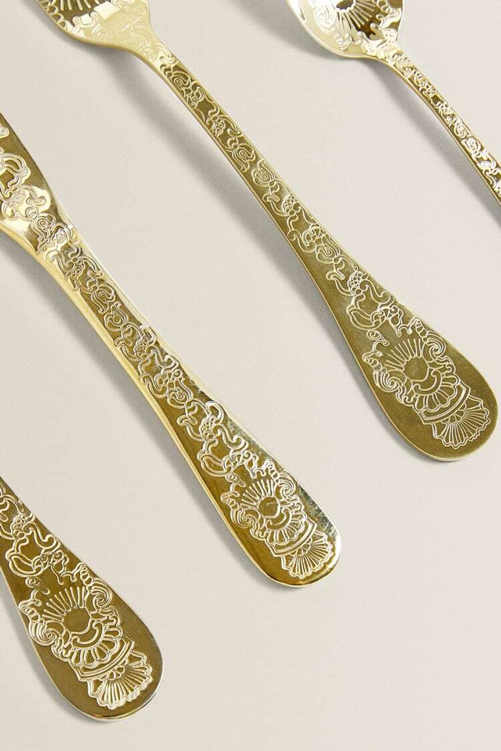 ZARA HOME ВИЛКА С РЕЛЬЕФНЫМ УЗОРОМ, ЗОЛОТОЙ