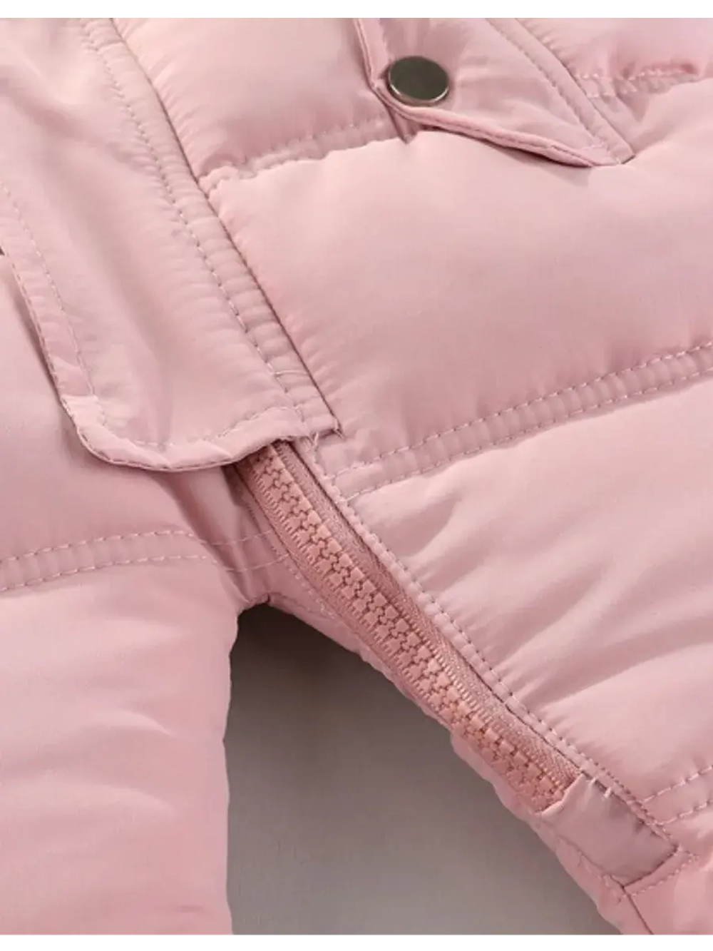 Зимний комбинезон для новорожденной девочки