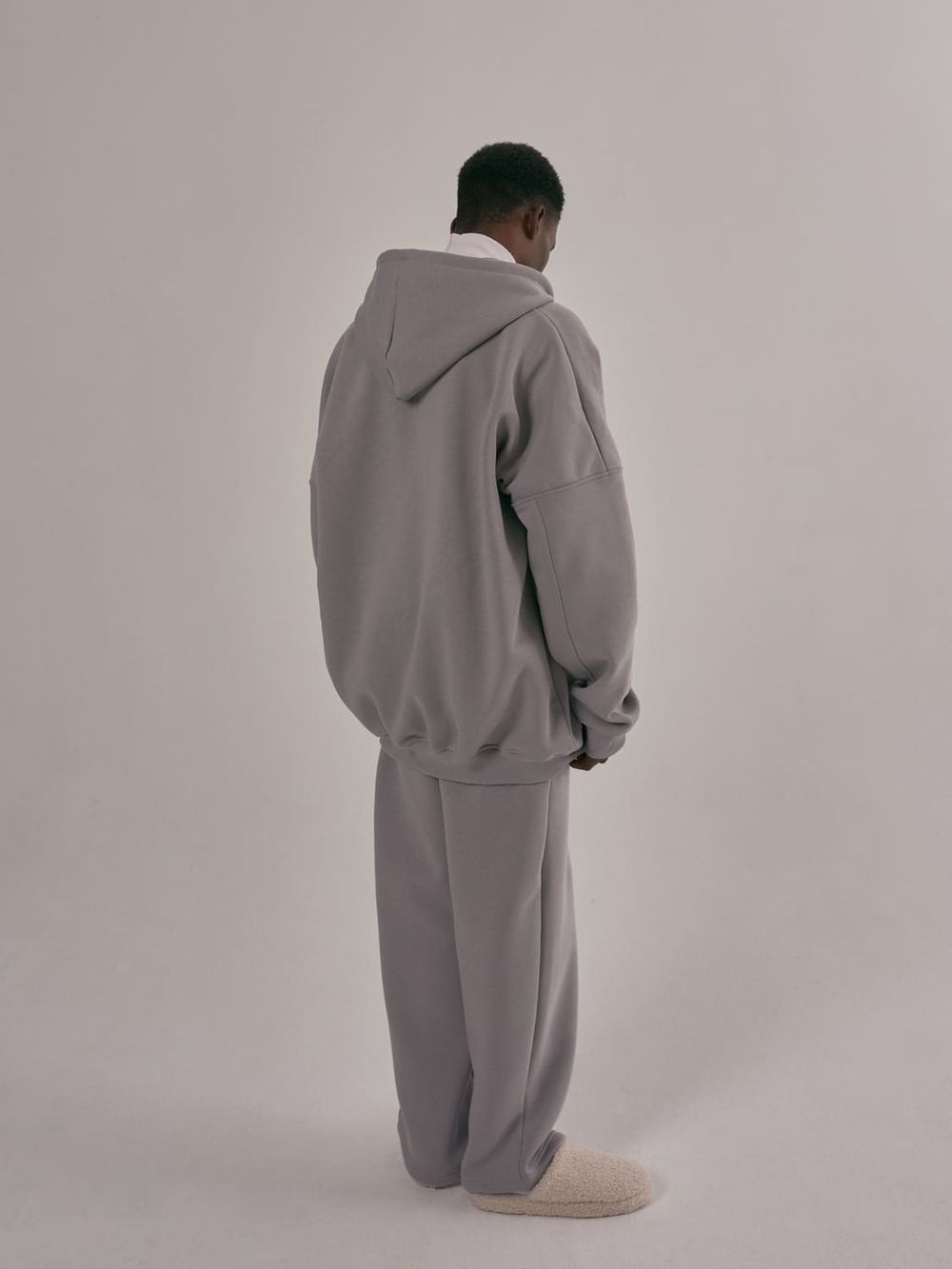 Купить Брюки One Two Sleet широкие утепленные бежевые Брюки One Two Sleet широкие утепленные бежевые