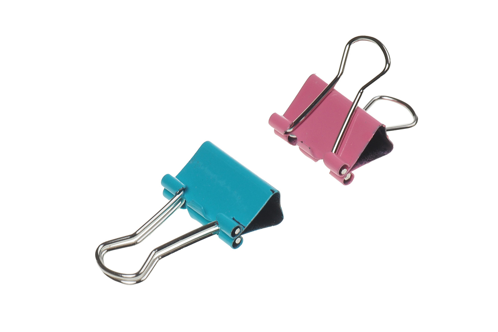 Зажим для бумаг металлический 15мм цветной 12шт/уп Attache Economy цена за 1шт