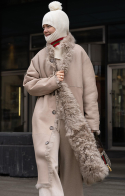 Двустороннее пальто-дубленка Tigrado