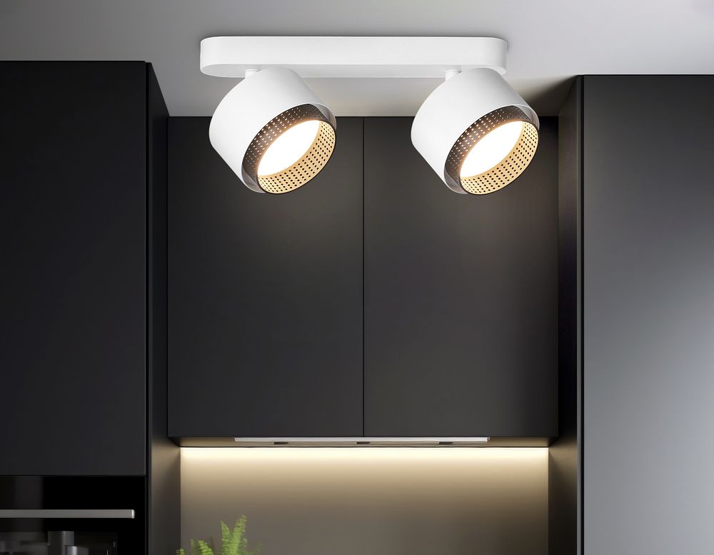 Ambrella Настенно-потолочный поворотный спот со сменной лампой GX53 Techno family TN71285