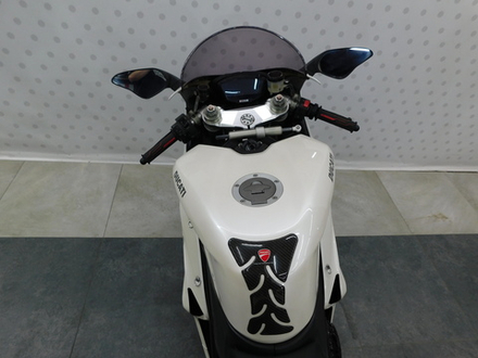 Ducati 1198 041598   2009