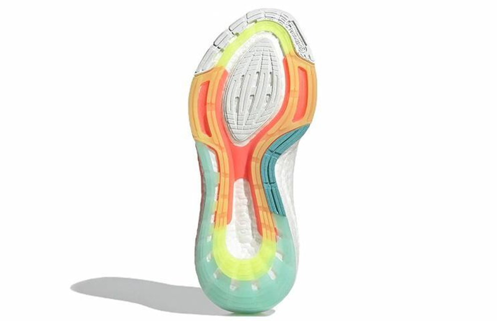 Кроссовки Adidas Ultra Boost 22 (Женская размерная сетка)