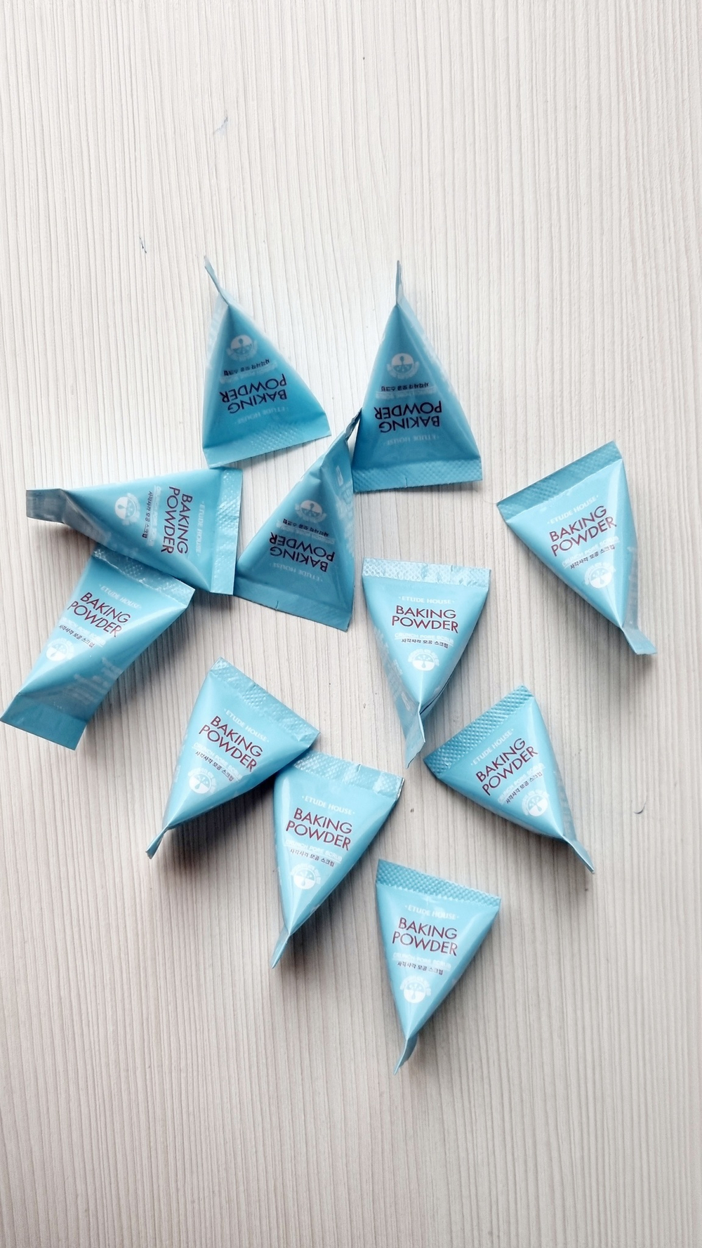НАБОР 10 шт. Содовый скраб для очищения пор Etude House Baking Powder Crunch Pore Scrub 3гр.*10 шт