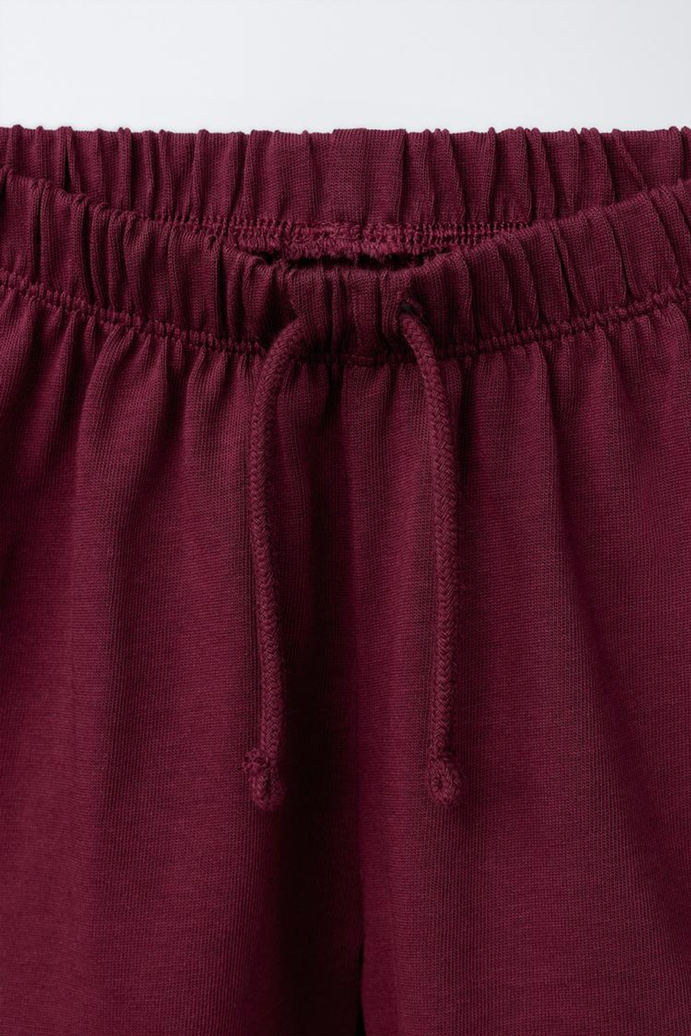 ZARA БАЗОВЫЕ ШОРТЫ, БУРГУНДИ