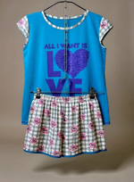 Комплект для девочки "Love", шорты + футболка, размер 134-140