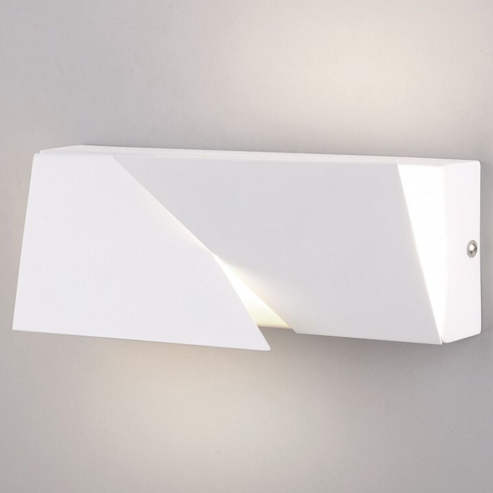 Накладной светильник Elektrostandard Snip a055427