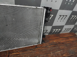 Радиатор двигателя Mercedes A-Class (W176) 12-18 Б/У Оригинал A2465001303