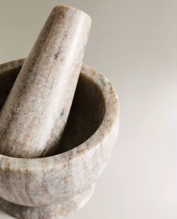 ZARA HOME КУХОННАЯ СТУПКА И ПЕСТИК ИЗ МРАМОРА, СЕРЫЙ