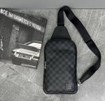 Сумка-мессенджер Louis Vuitton