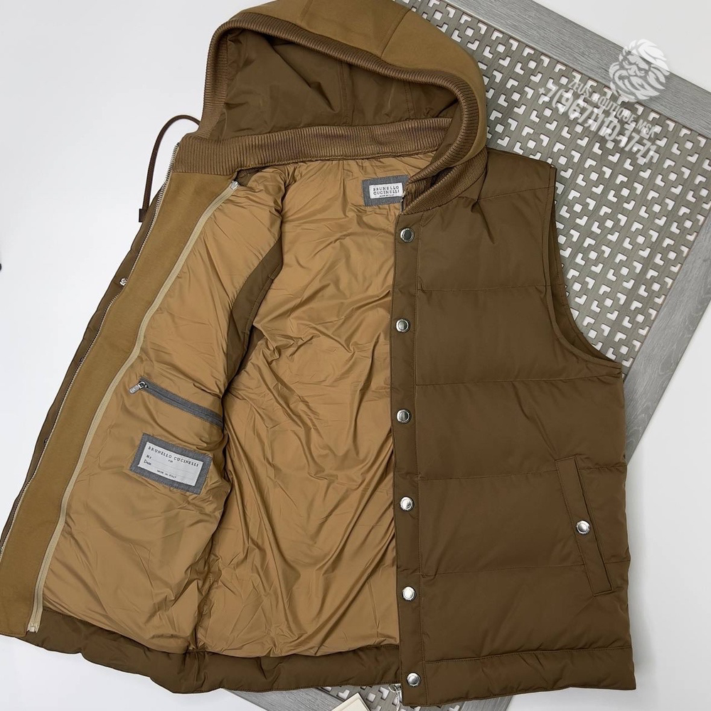 Пуховый жилет Brunello Cucinelli