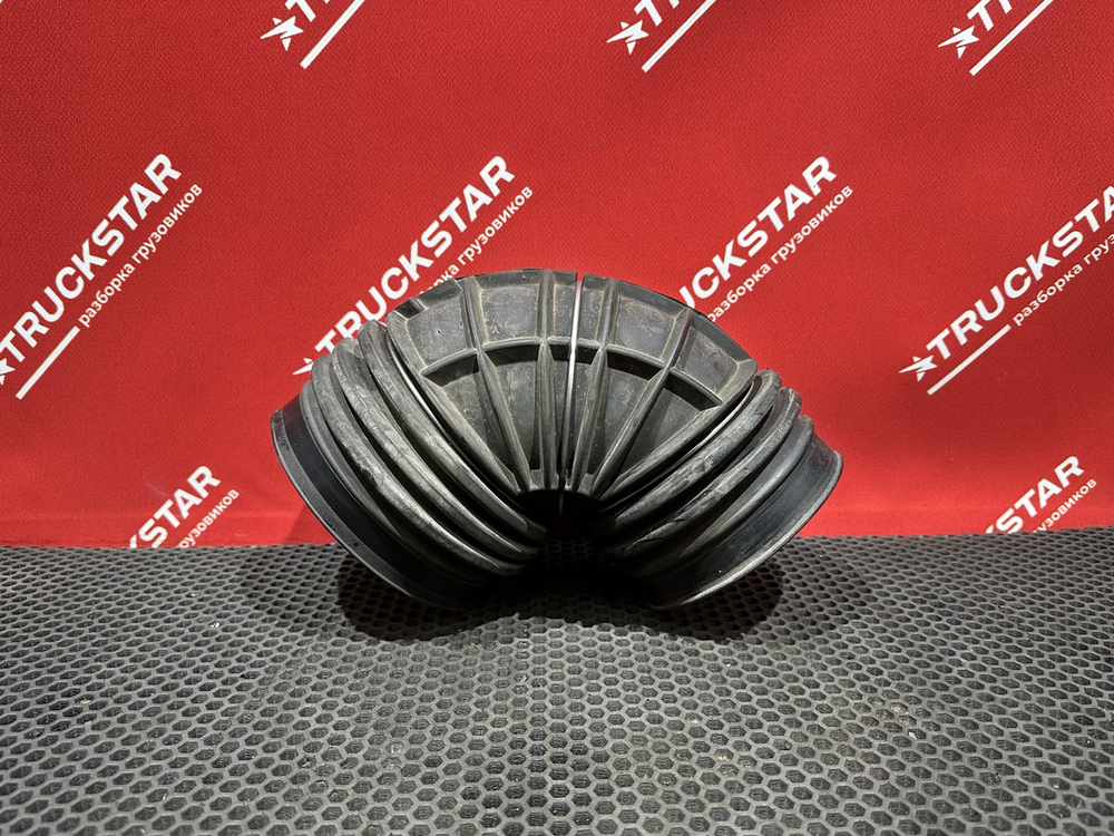 Патрубок воздушного фильтра