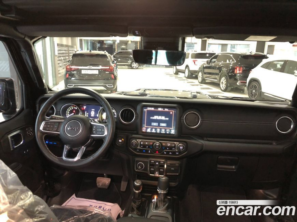 Jeep Wrangler (JL) 2.0 Overland Power Top 4 даери 4xe (06.2022)