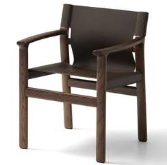 Стул Jan из переработанной кожи темно-коричневого цвета и ясеня в ореховом цвете