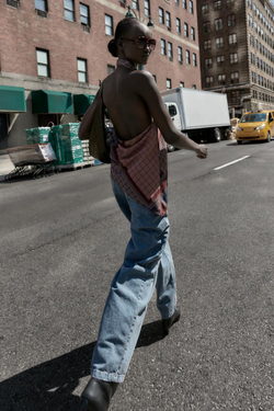 ZARA ТОП ХАЛТЕР С АСИММЕТРИЧНЫМ ПРИНТОМ, РАЗНОЦВЕТНЫЙ