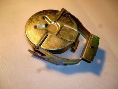 Крышка 5320-1103010 топливного бака в сборе (откидная)