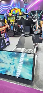 Аттракцион виртуальной реальности "SkyRider 360"