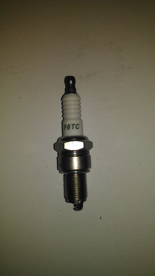 Свеча зажигания бензинового двигателя GX120/160/390/420/440/460/Spark plug SB 2500E,F6TC