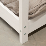 Кровать домик односпальная 90х190 Кози с настилом из массива сосны для детской комнаты, белая