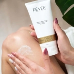26.3 Rever Антиоксидантный обновляющий крем для тела CRÈME TRES RICHE Crema rigenerate nutriente , 200 мл
