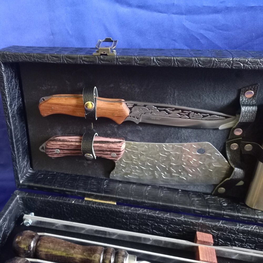 Набор с шампурами подарочный "Тигр" №125, в кейсе из эко-кожи 9731745
