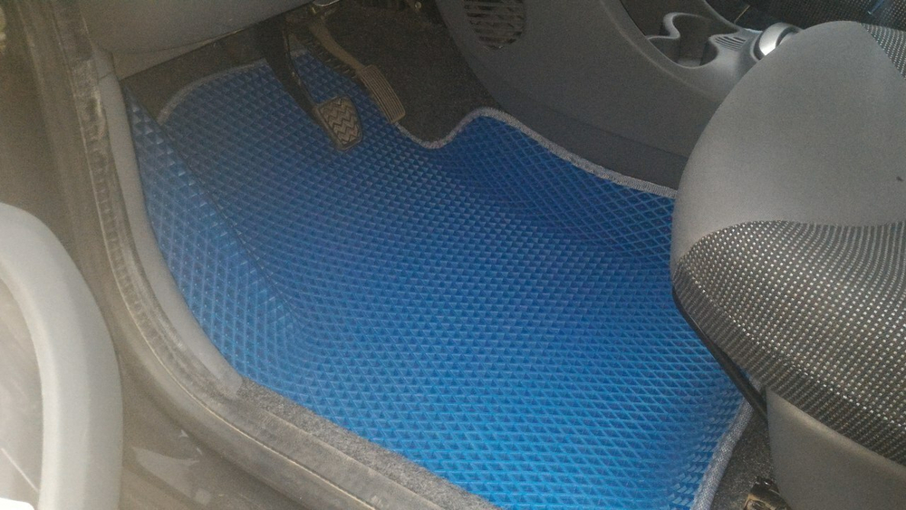 Автоковрики для PEUGEOT 107