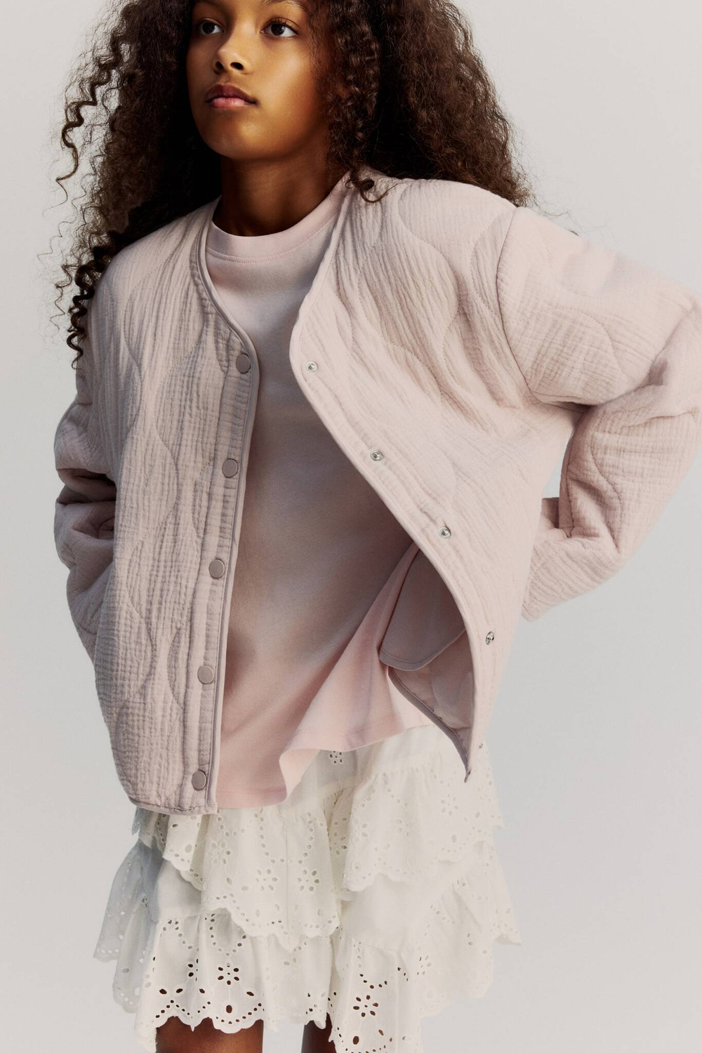 H&M Стеганая куртка из муслина, светло-розовый