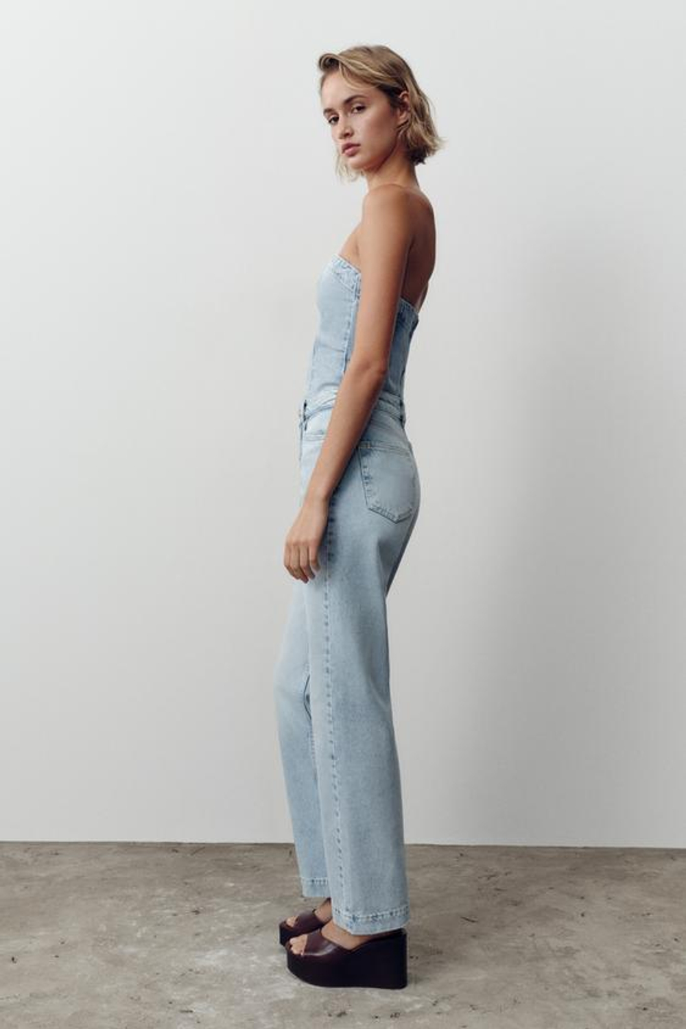 ZARA ДЖИНСЫ Z.04 STRAIGHT СО СРЕДНЕЙ ПОСАДКОЙ, ГОЛУБОЙ