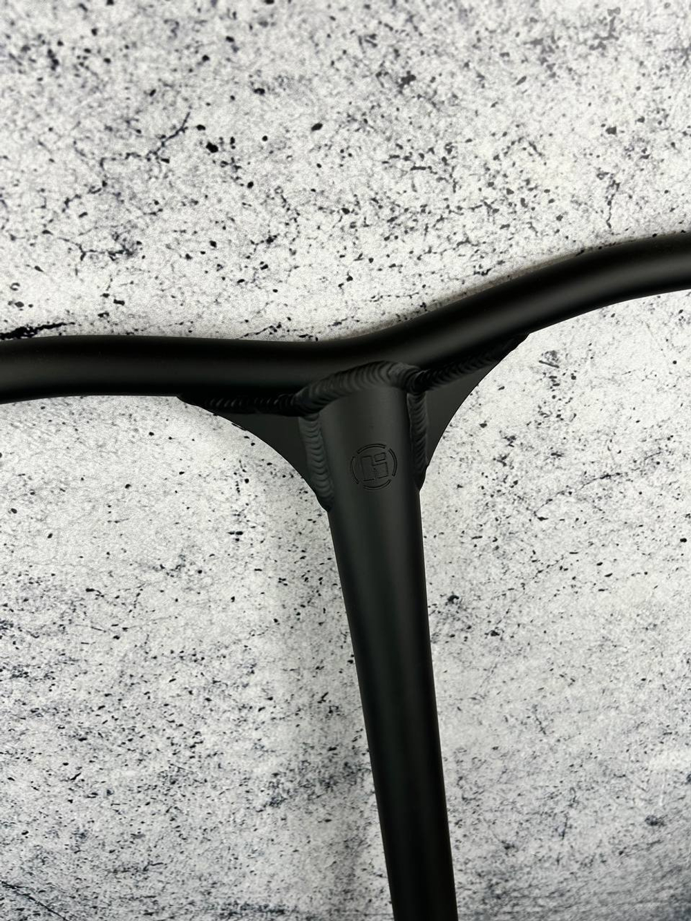 Руль HIPExtreme H3 Y-bar 600*560 мм, черный