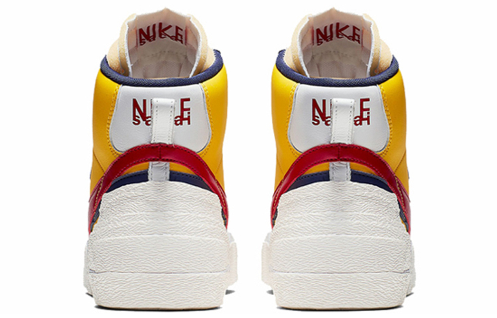 Кроссовки Sacai X Nike Blazer Gold