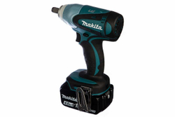 Аккумуляторный гайковерт Makita DTW251RME