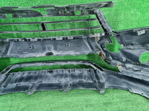 Бампер передний Lada Vesta (2015-н.в.) Cross